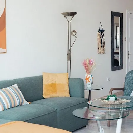 公寓 Coastal Chic 2br - 3 Min To Amathusia Apts 利马索尔